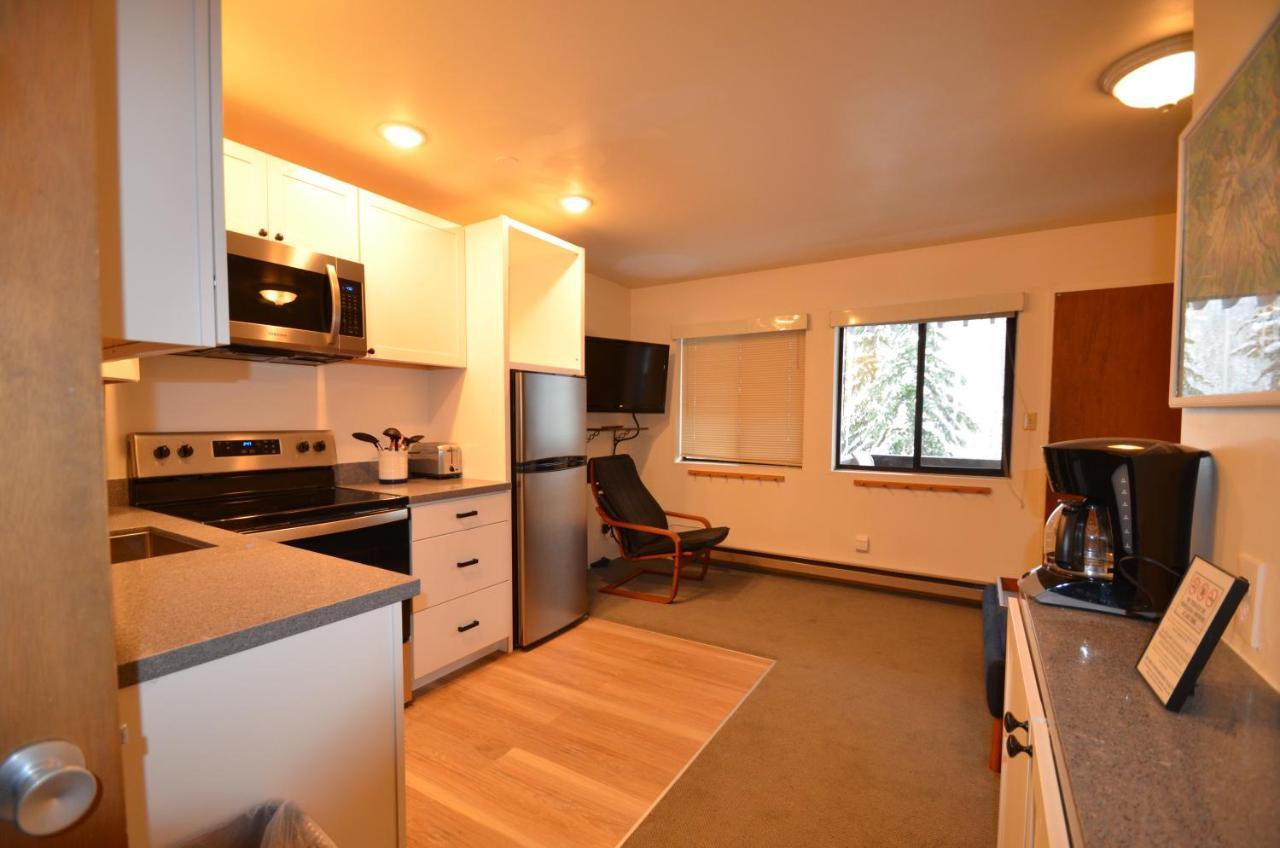 Crystal Chalets Apartment Greenwater